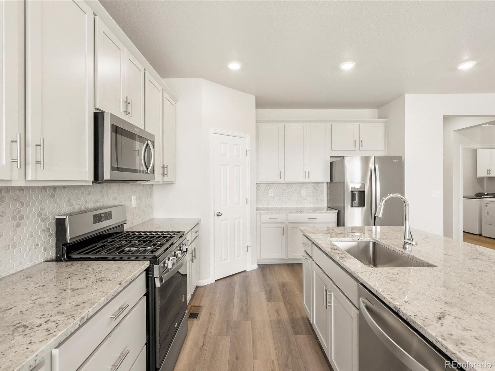 MLS Image #14 for 9099  pitkin street,commerce city, Colorado