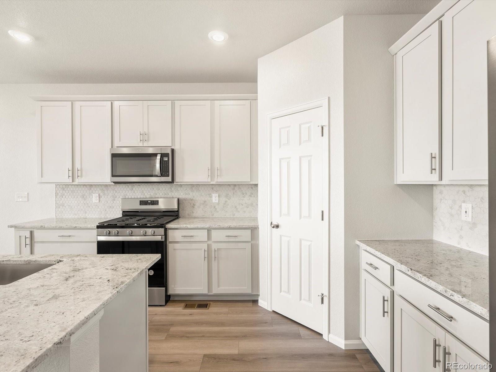 MLS Image #15 for 9099  pitkin street,commerce city, Colorado