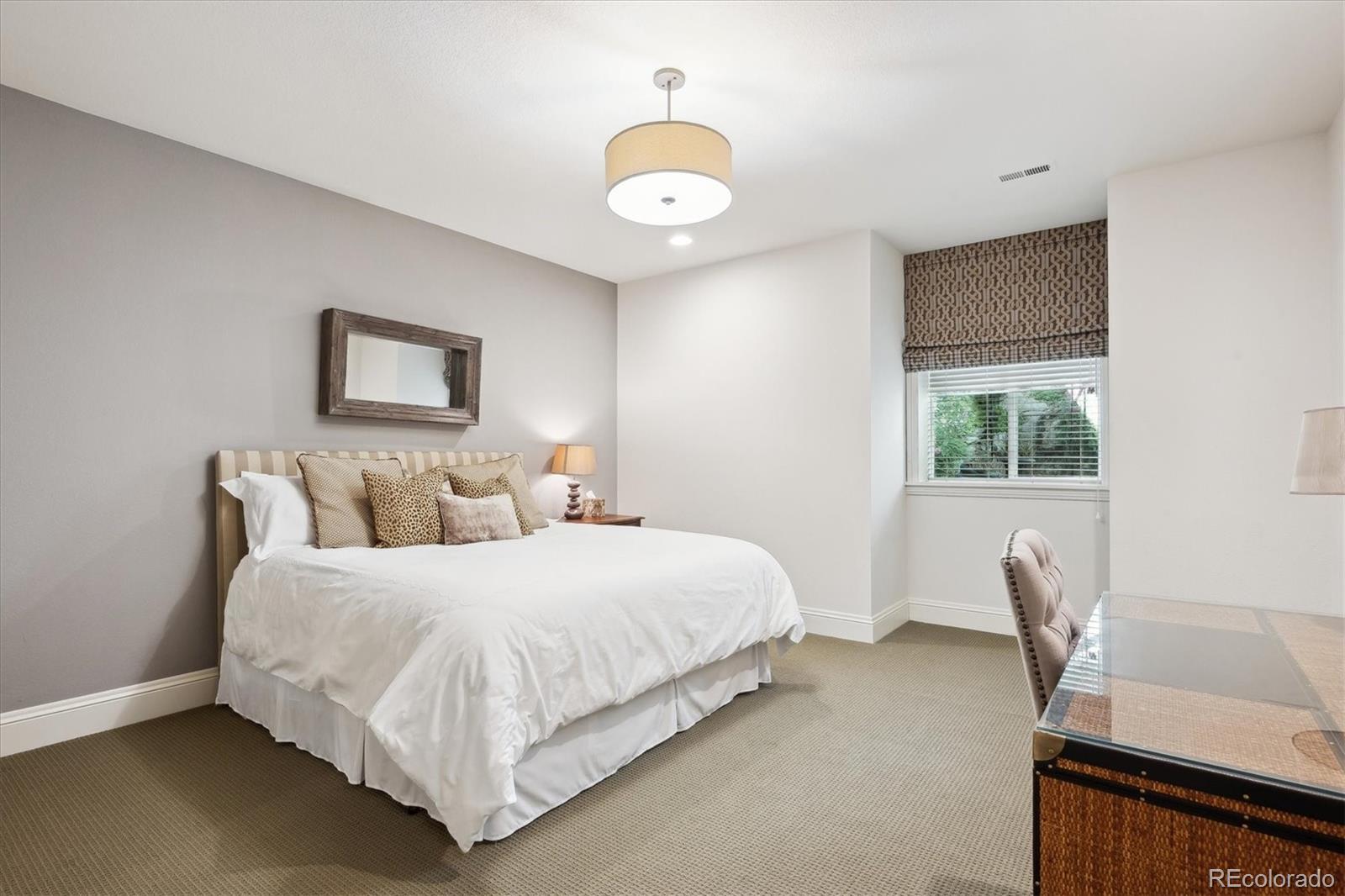 MLS Image #35 for 50 s eudora street,denver, Colorado