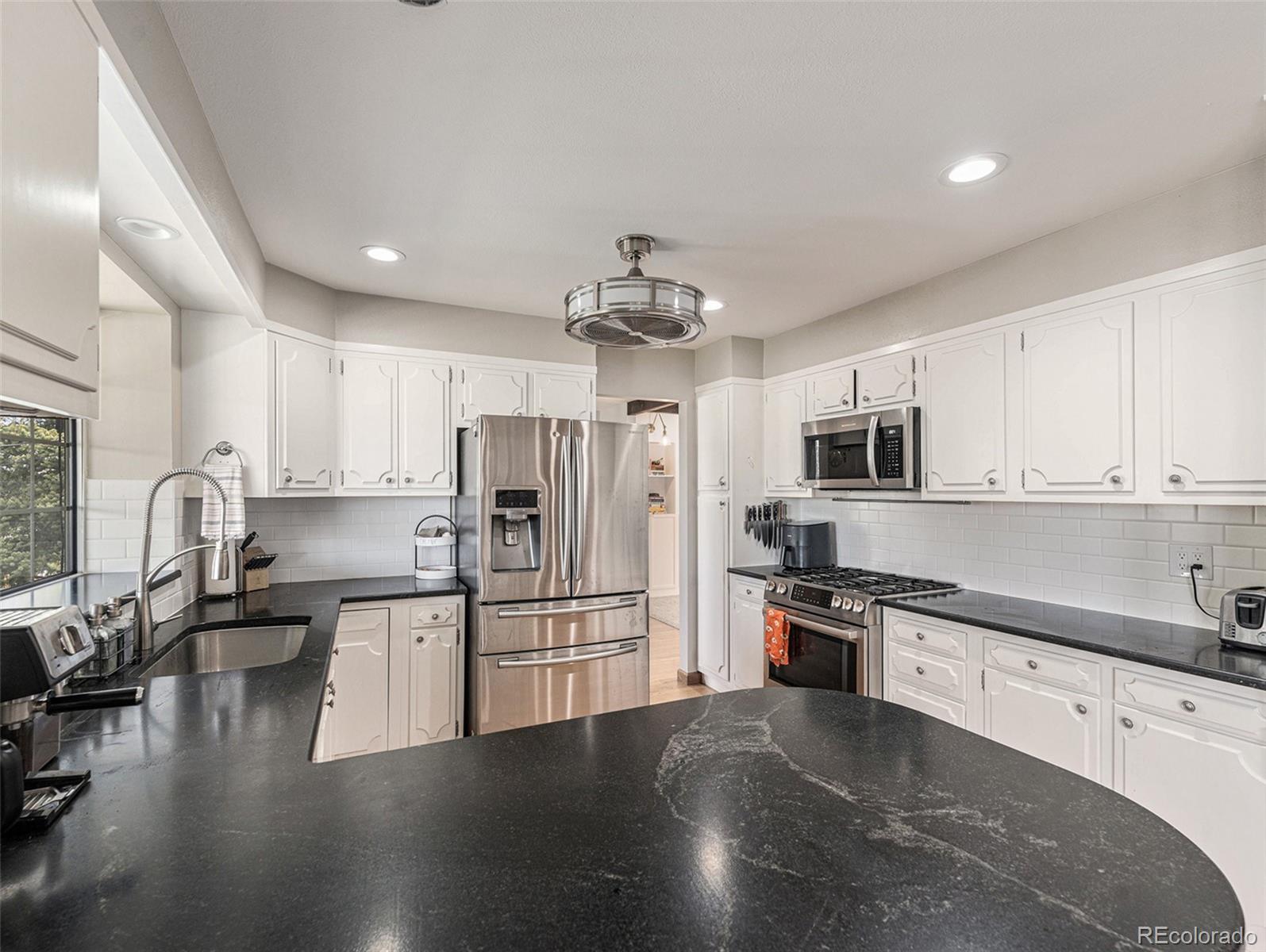 MLS Image #10 for 7105  dover way,arvada, Colorado