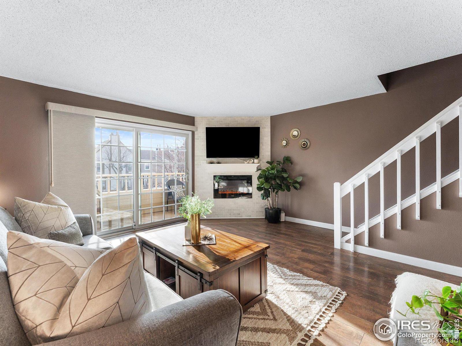 MLS Image #10 for 1818 s quebec way,denver, Colorado