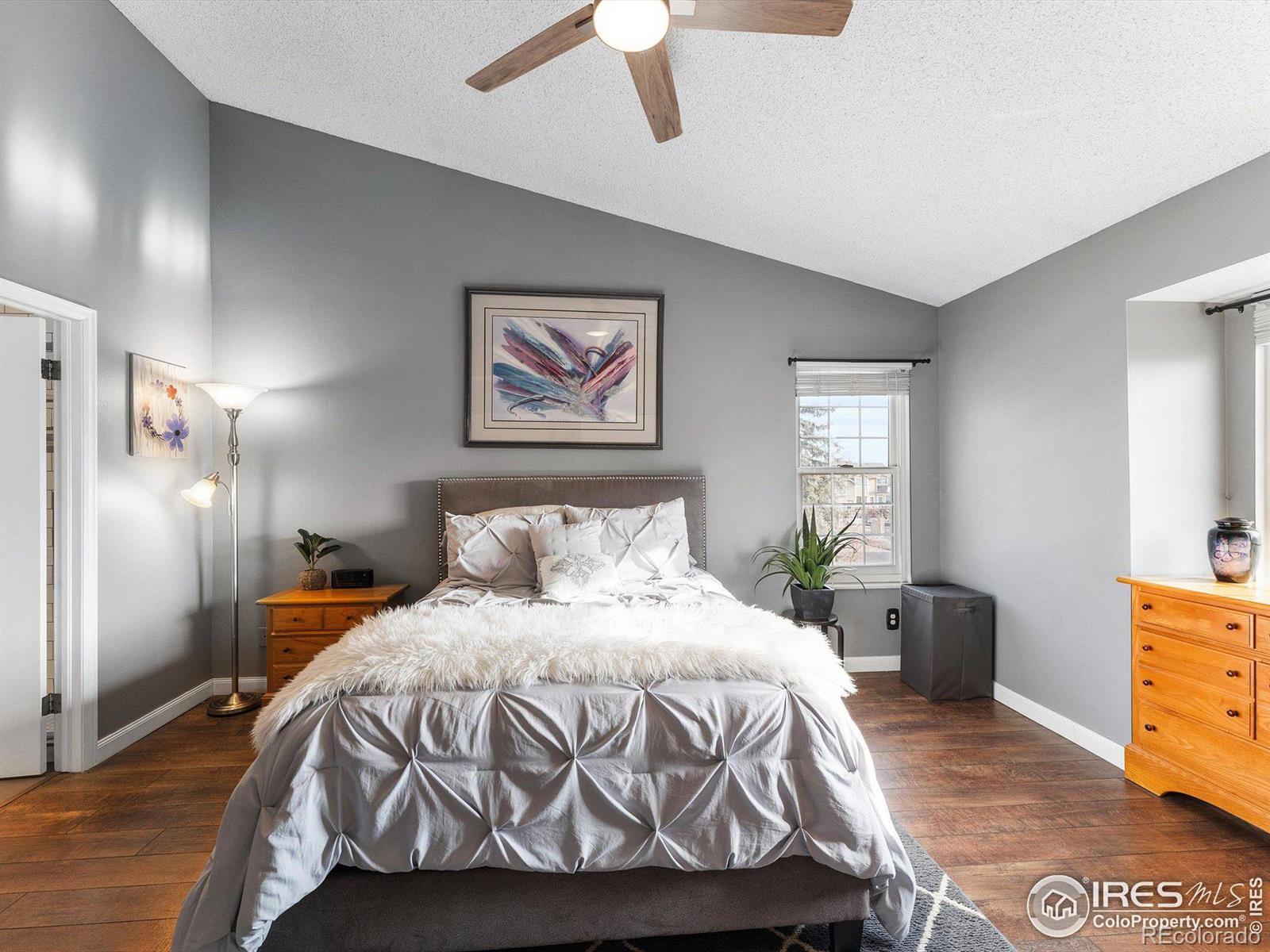 MLS Image #14 for 1818 s quebec way,denver, Colorado
