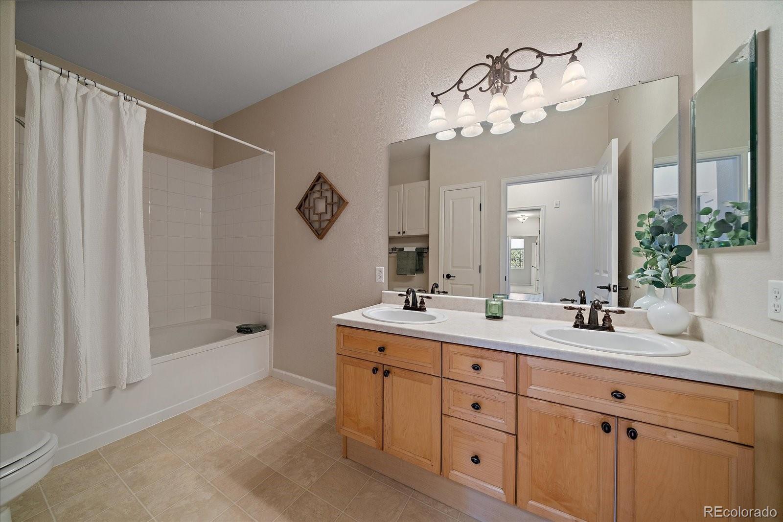 MLS Image #16 for 8445 s holland way 207,littleton, Colorado