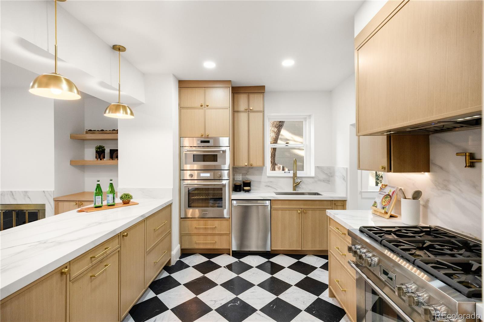 MLS Image #2 for 711  race street,denver, Colorado