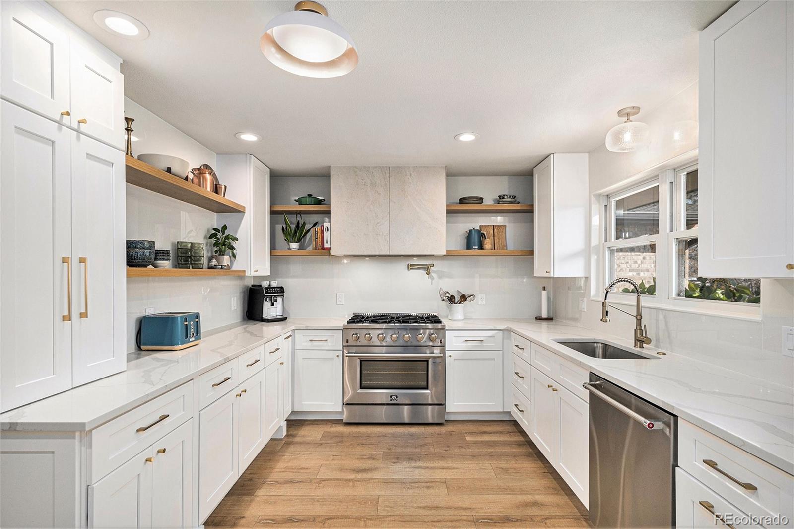 MLS Image #8 for 5121 w plymouth drive,littleton, Colorado