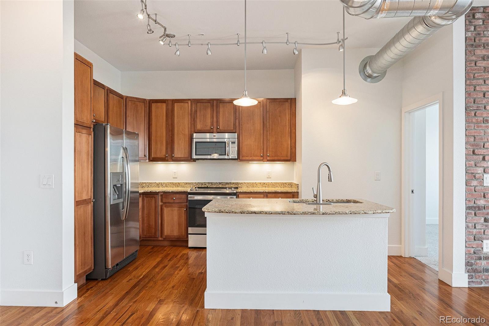 MLS Image #3 for 10111  inverness main street,englewood, Colorado