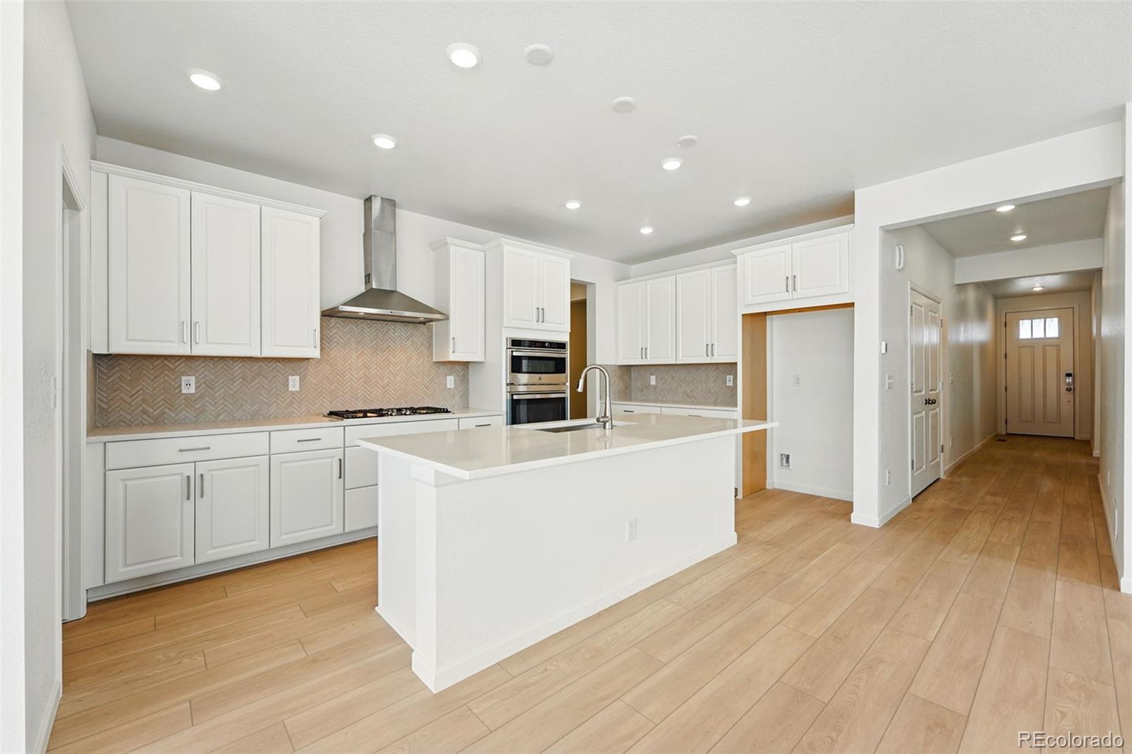MLS Image #9 for 3438 n duquesne way,aurora, Colorado