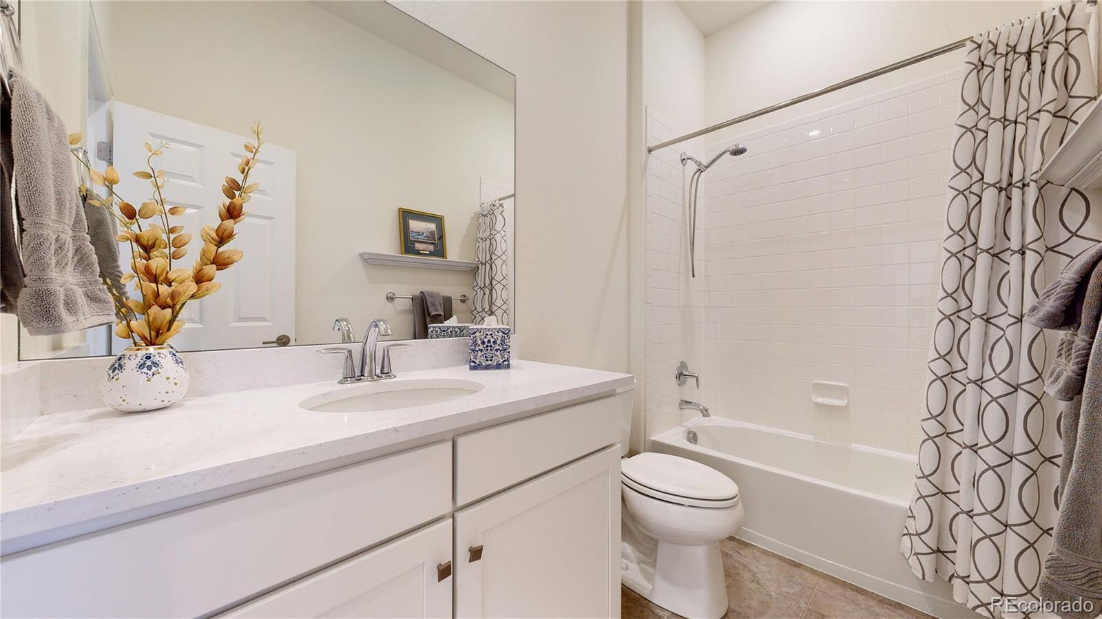 MLS Image #23 for 22674 e henderson drive,aurora, Colorado