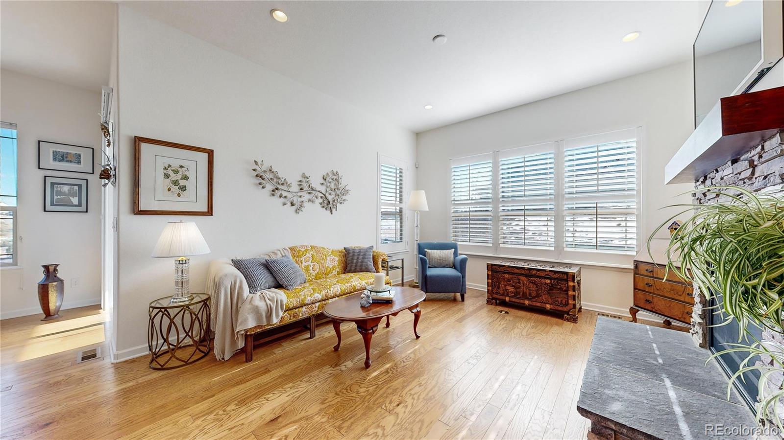 MLS Image #4 for 22674 e henderson drive,aurora, Colorado