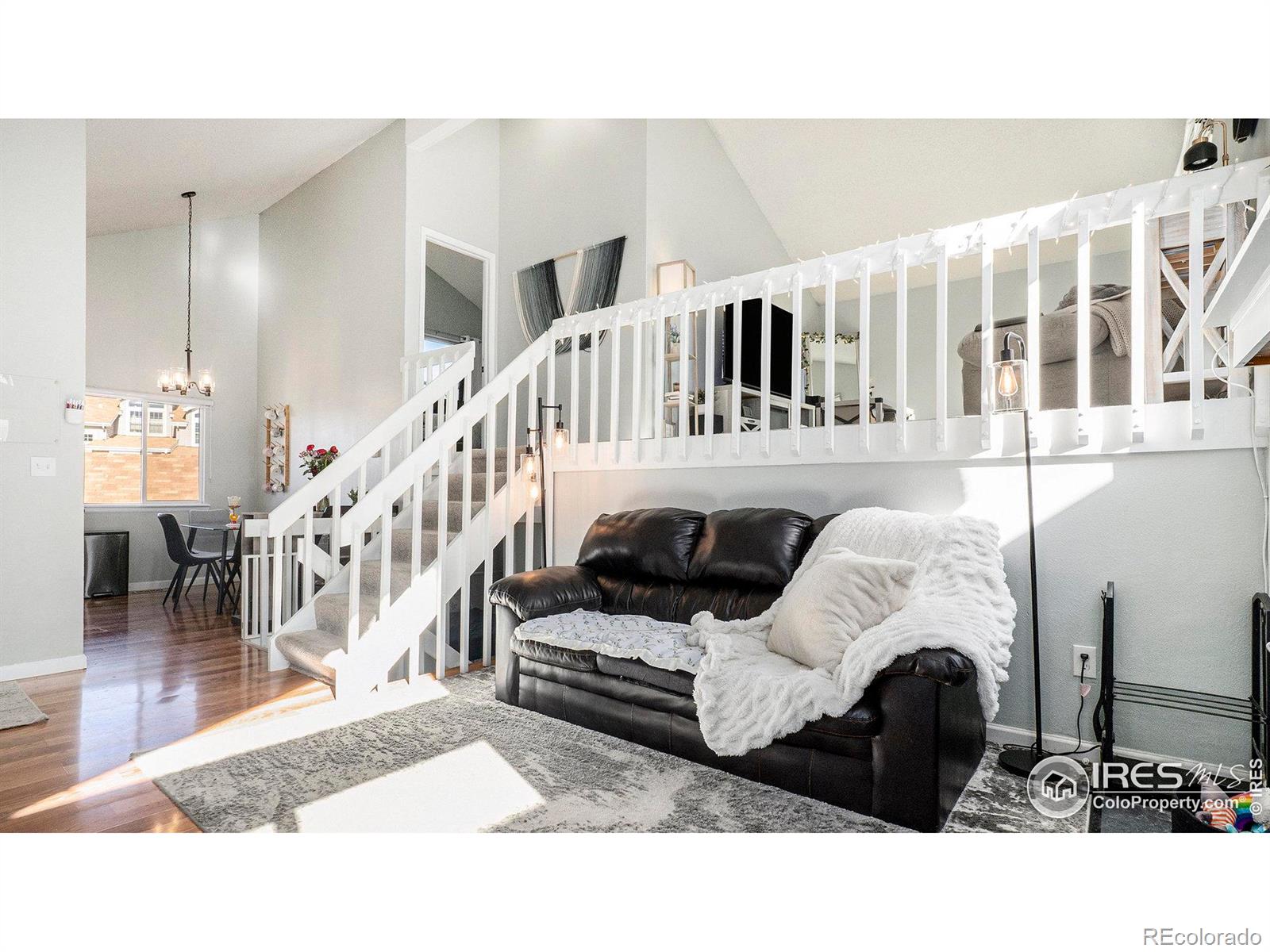 MLS Image #5 for 972 s zeno way,aurora, Colorado