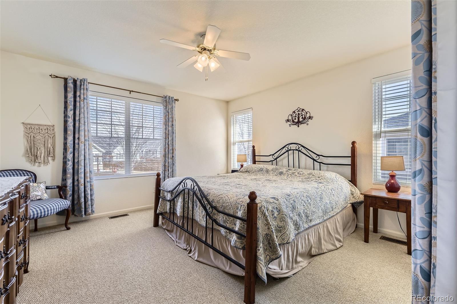 MLS Image #3 for 3242 s jebel way,aurora, Colorado