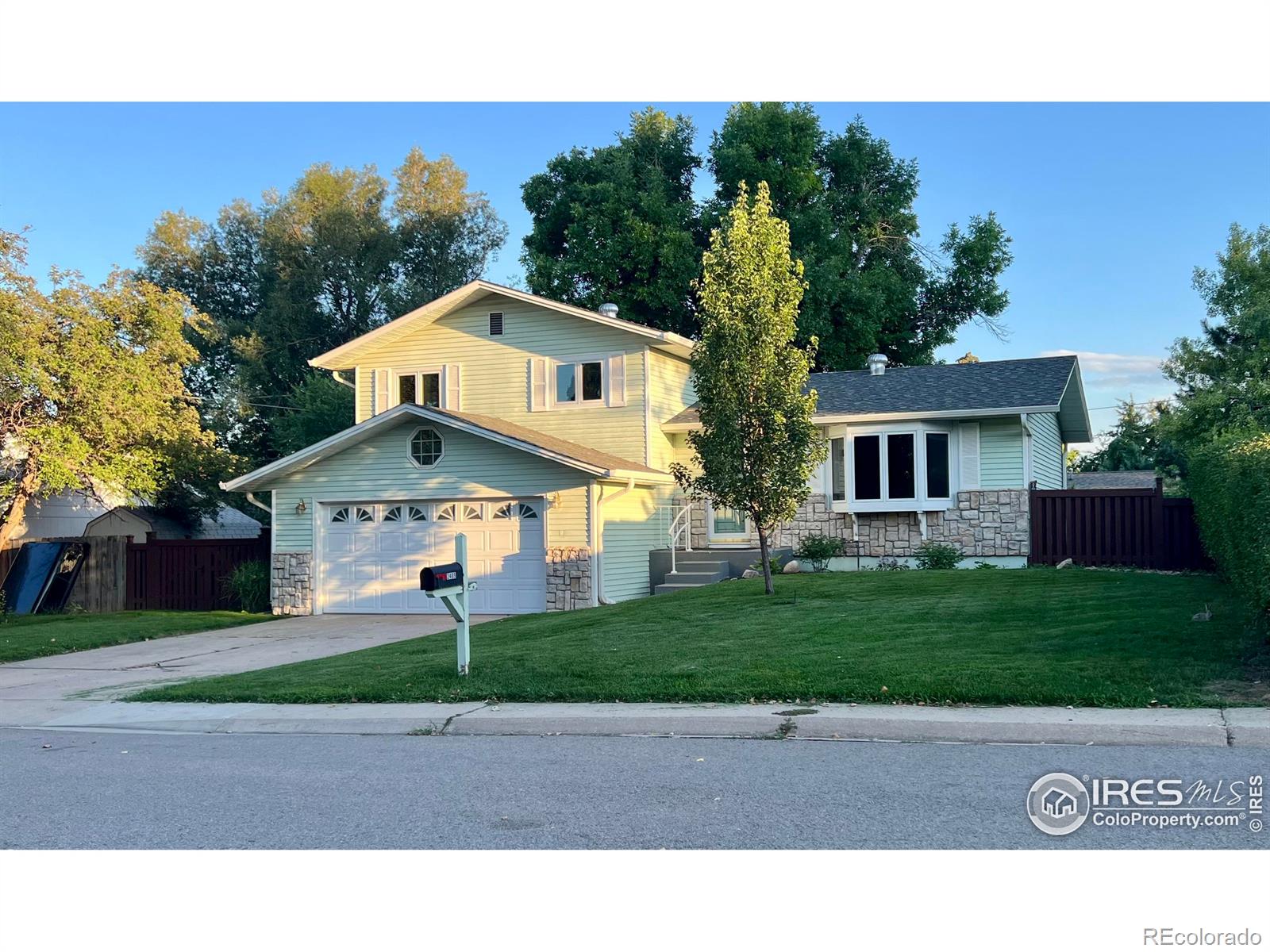 MLS Image #0 for 2409  evergreen drive,fort collins, Colorado