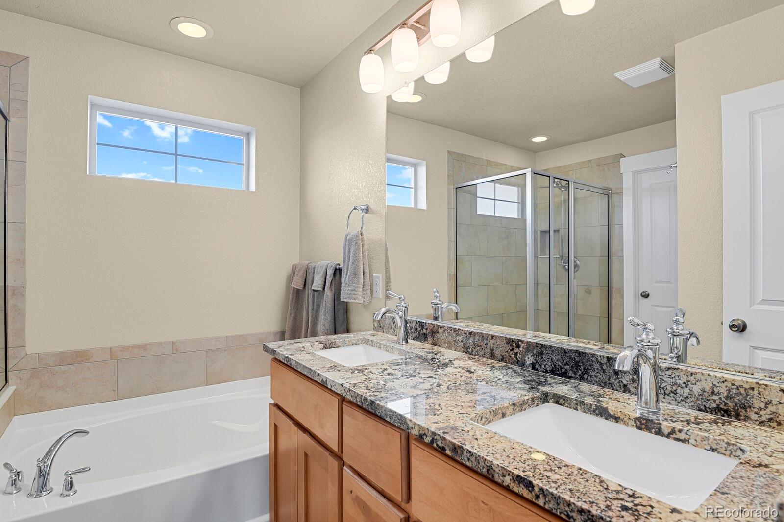 MLS Image #16 for 9268 e 37th avenue,denver, Colorado