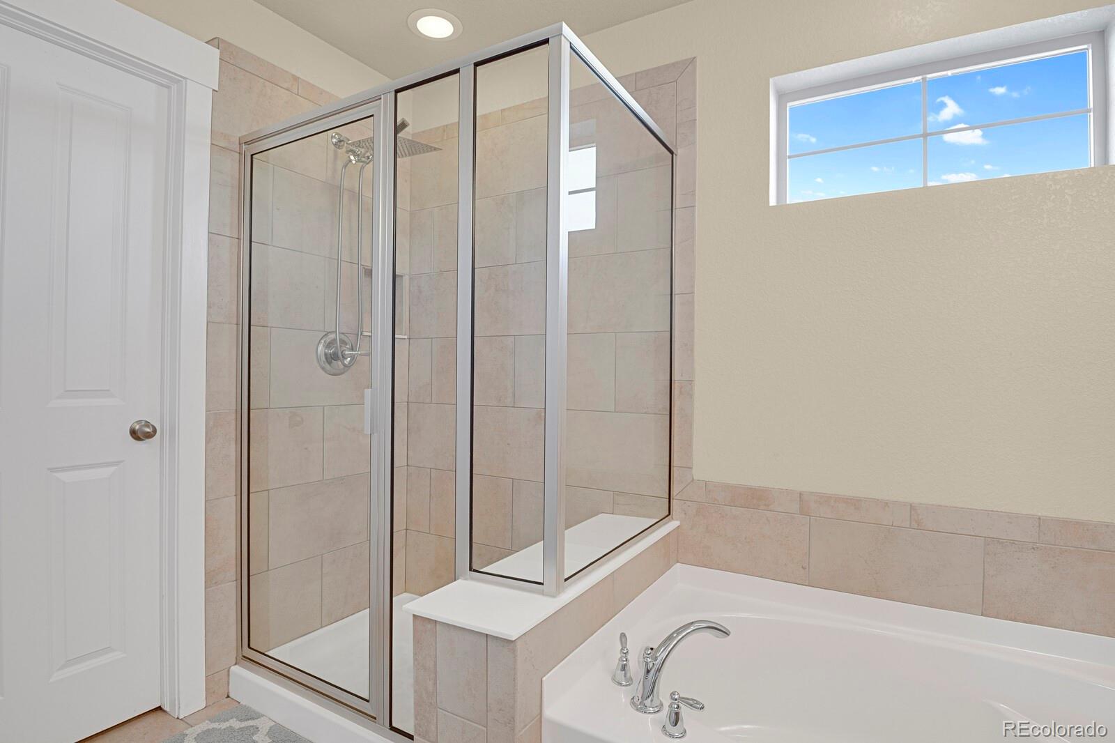 MLS Image #17 for 9268 e 37th avenue,denver, Colorado