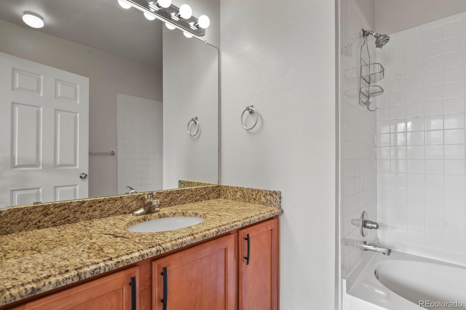 MLS Image #14 for 18726 e yale circle f,aurora, Colorado