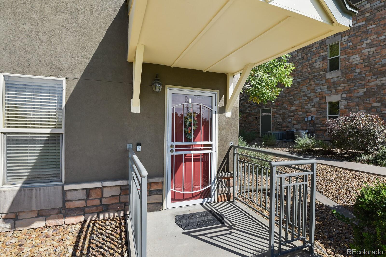 MLS Image #17 for 18726 e yale circle f,aurora, Colorado