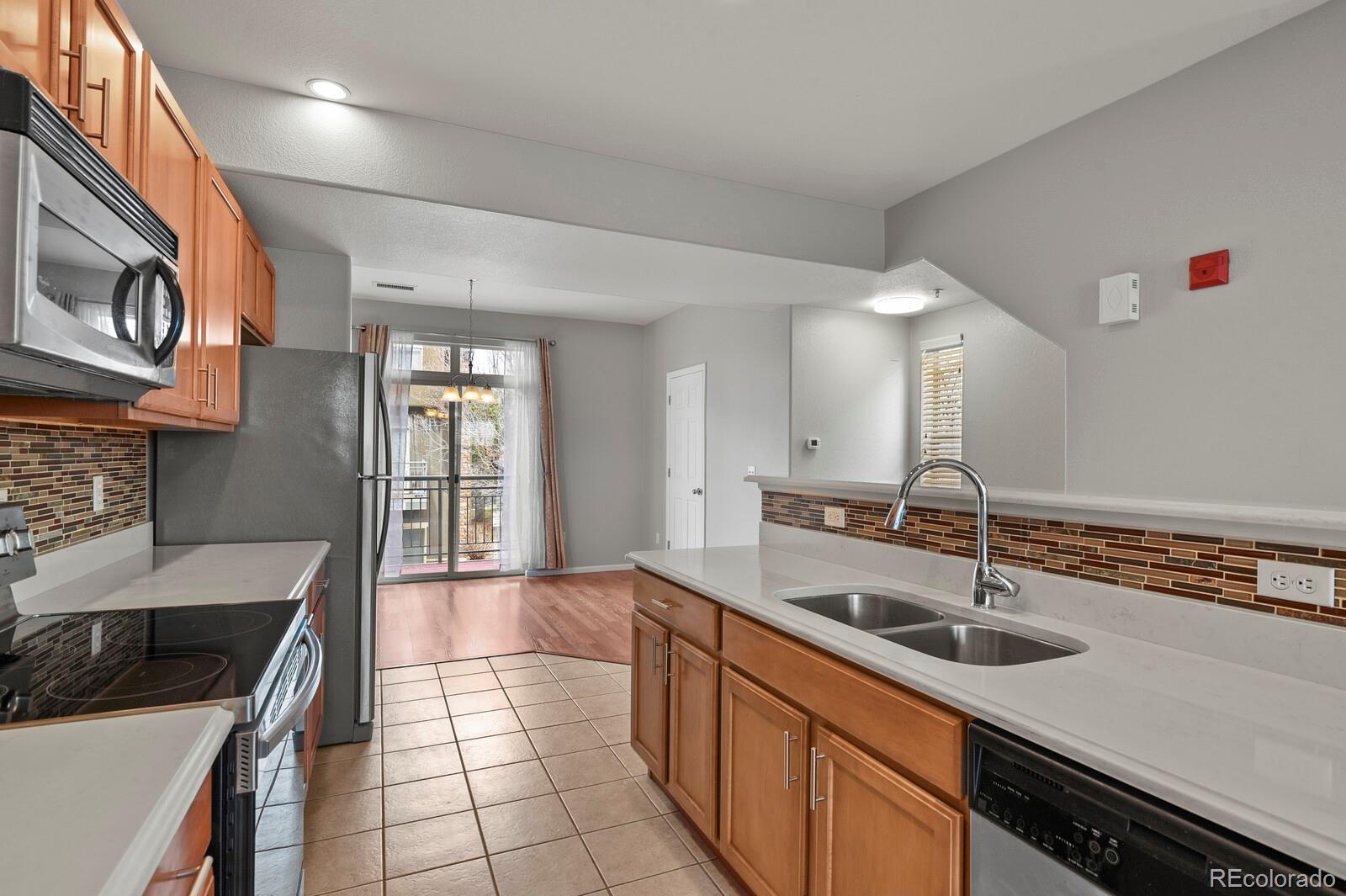 MLS Image #6 for 18726 e yale circle f,aurora, Colorado