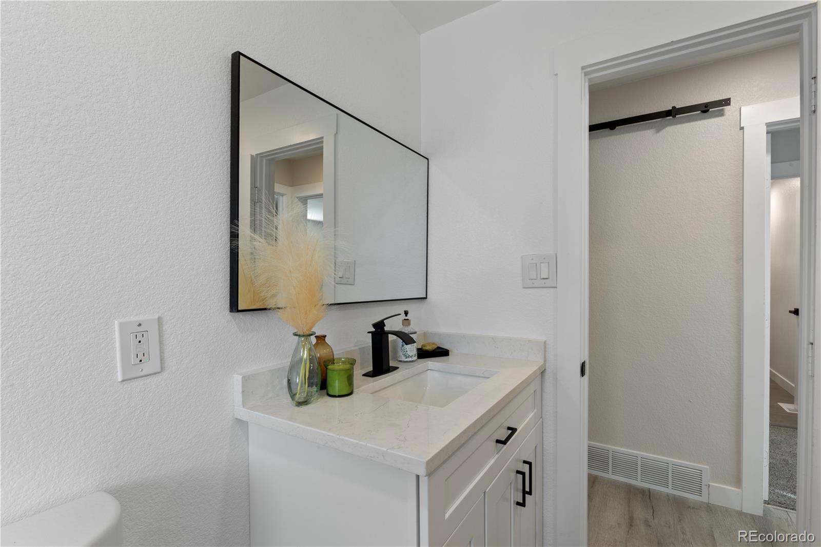 MLS Image #22 for 2230  jamaica street,aurora, Colorado