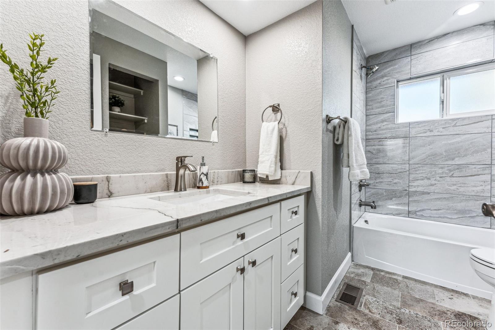 MLS Image #24 for 10305 w 34th place,wheat ridge, Colorado