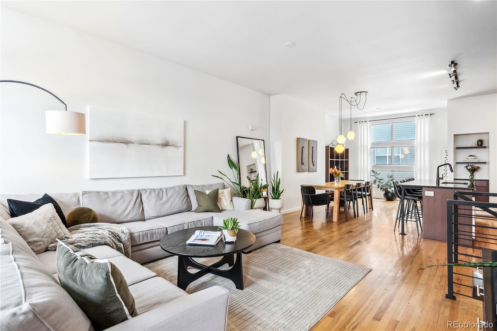 MLS Image #10 for 2706  blake street,denver, Colorado