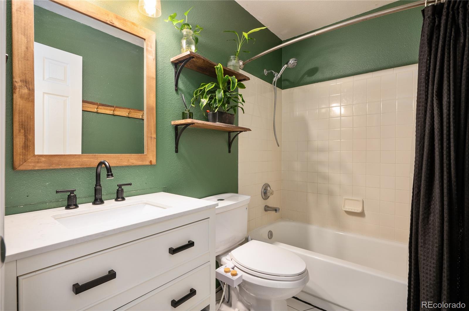 MLS Image #10 for 4922  altura street,denver, Colorado