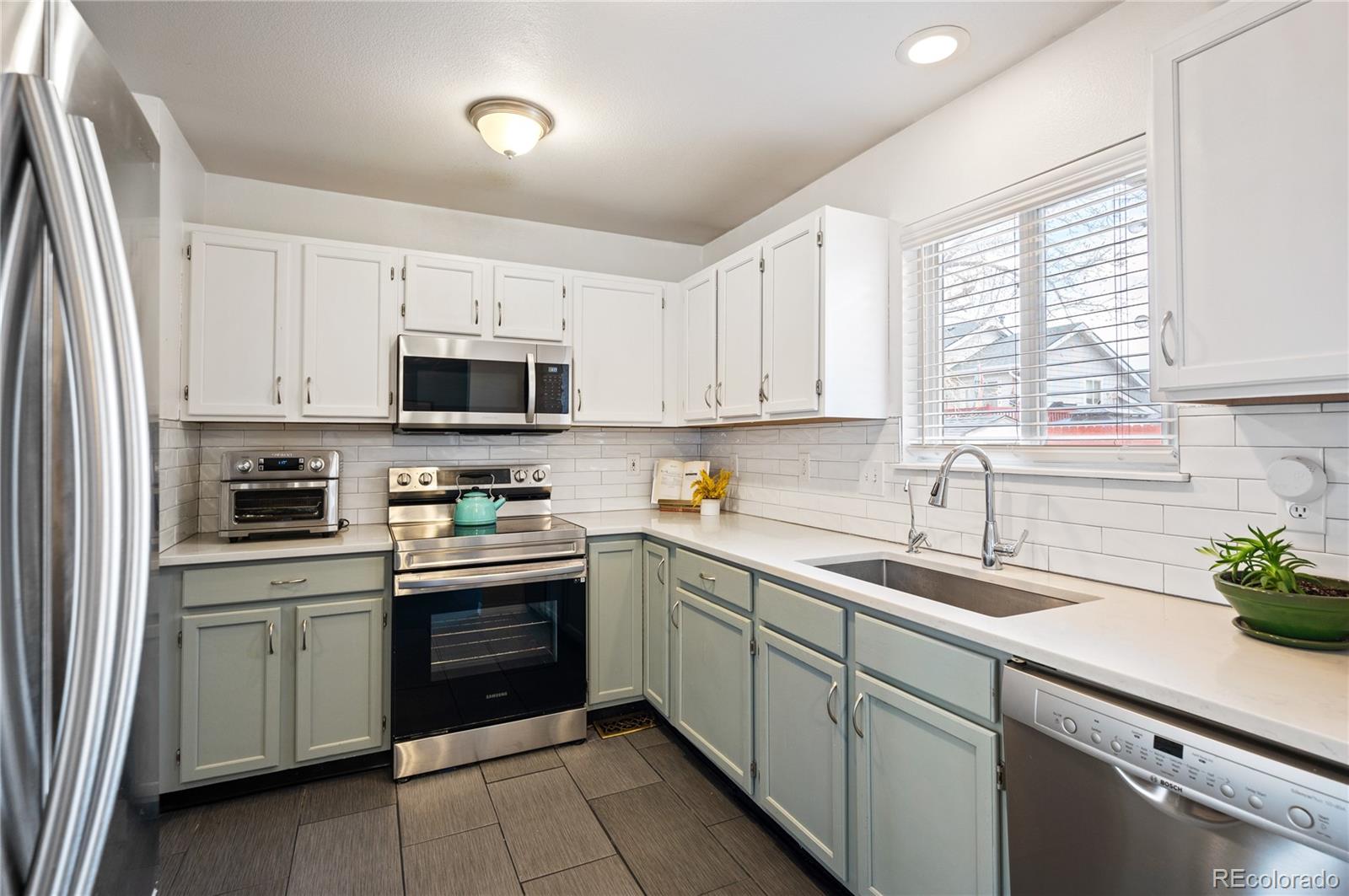 MLS Image #13 for 4922  altura street,denver, Colorado