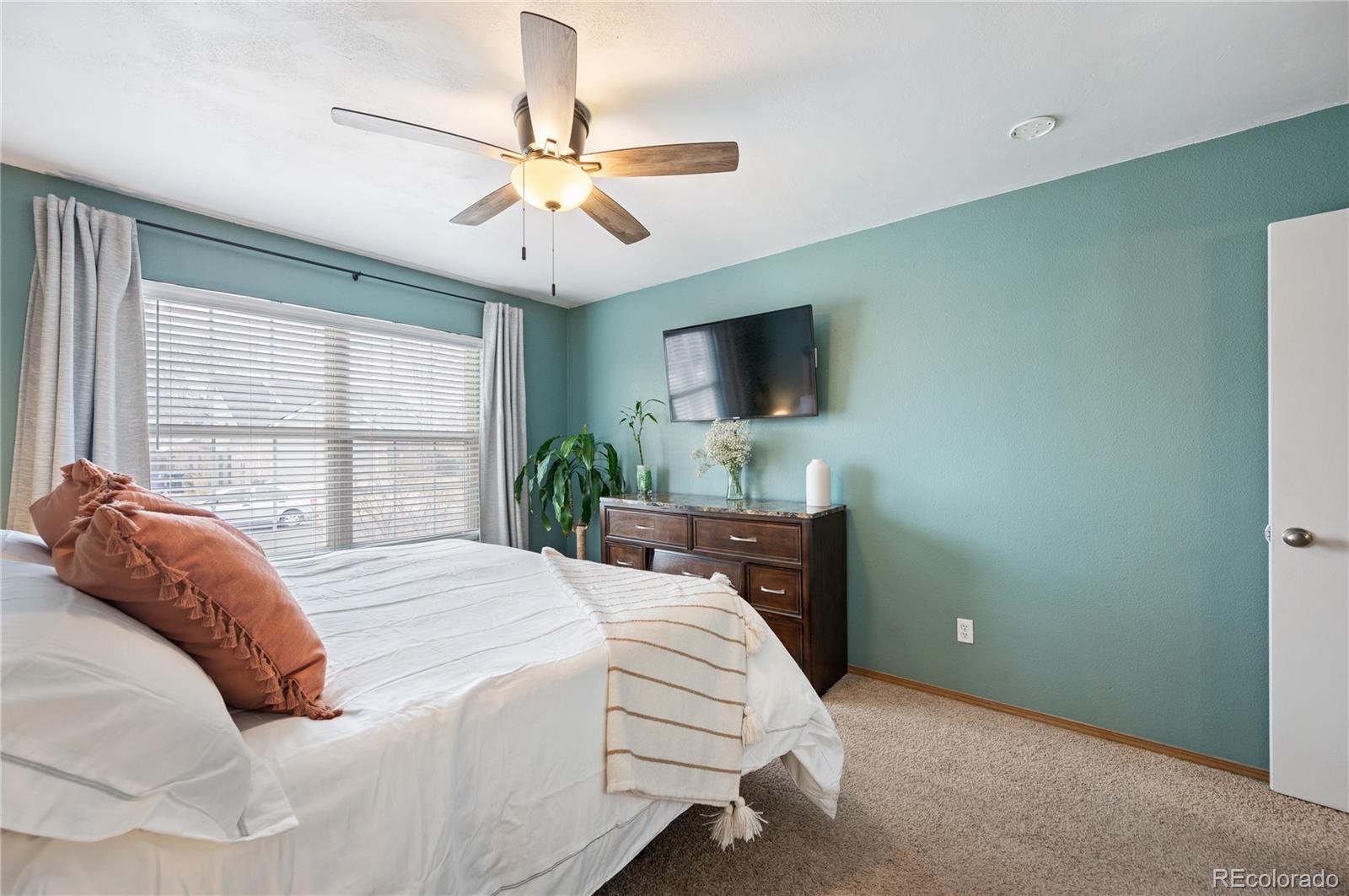 MLS Image #8 for 4922  altura street,denver, Colorado