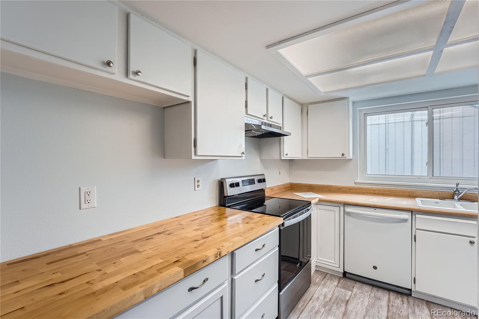 MLS Image #12 for 2504 s victor street,aurora, Colorado