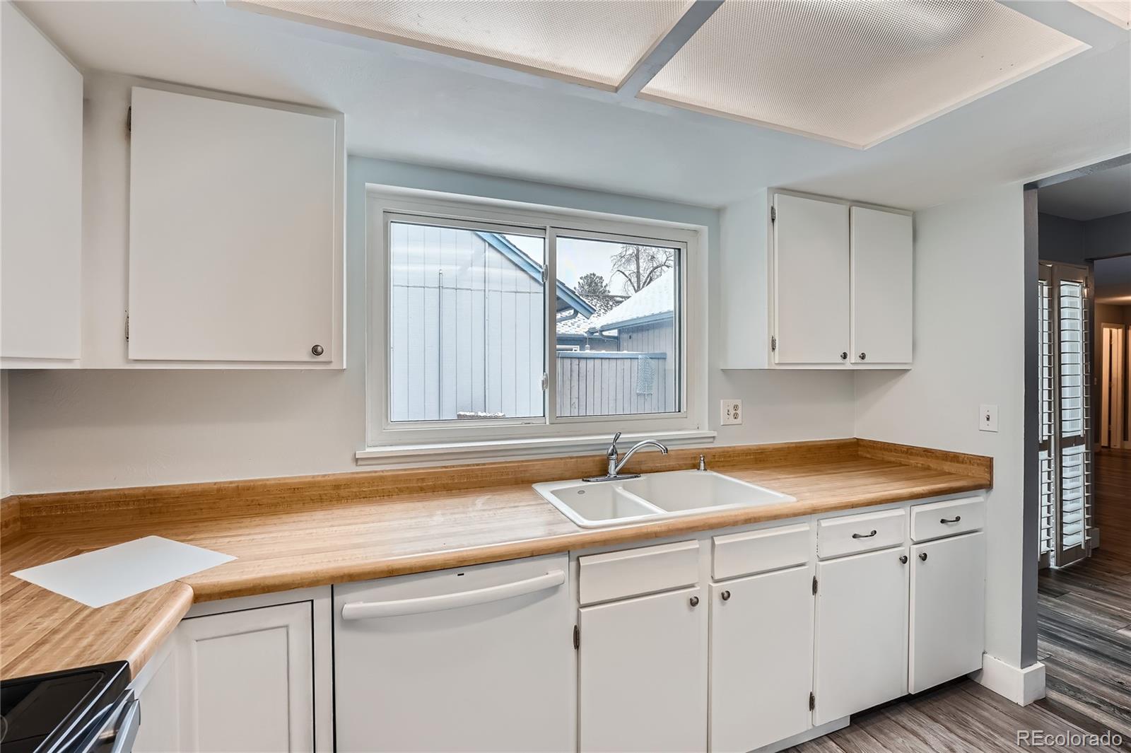 MLS Image #15 for 2504 s victor street,aurora, Colorado