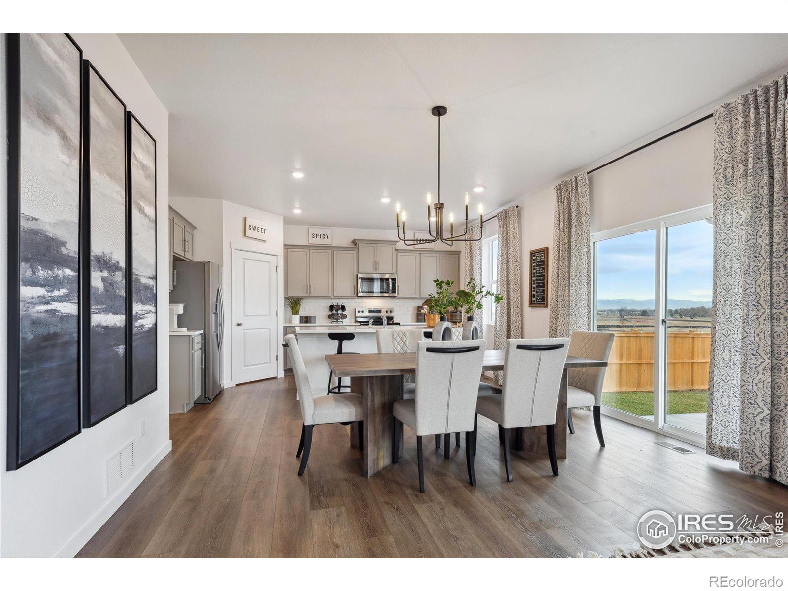 MLS Image #10 for 392  hummingbird lane,johnstown, Colorado
