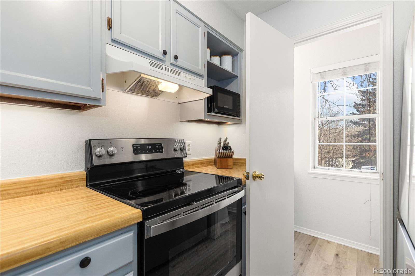 MLS Image #8 for 10188 w dartmouth avenue ,lakewood, Colorado