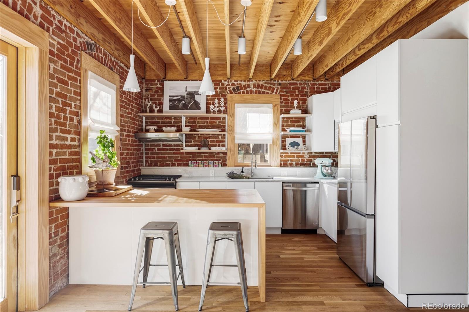 MLS Image #10 for 182 w bayaud avenue,denver, Colorado