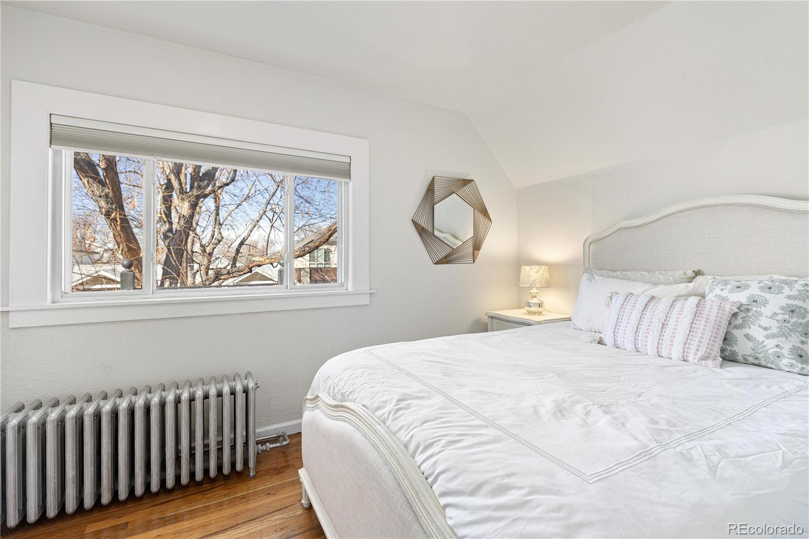 MLS Image #34 for 858 s emerson street,denver, Colorado
