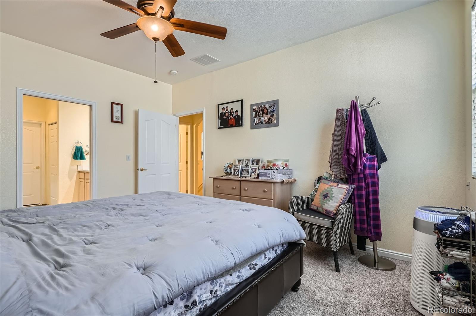 MLS Image #12 for 6776 e panorama lane,denver, Colorado