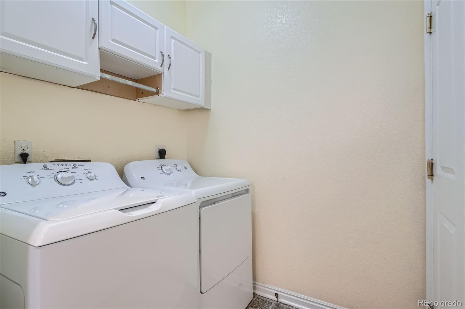 MLS Image #25 for 6776 e panorama lane,denver, Colorado