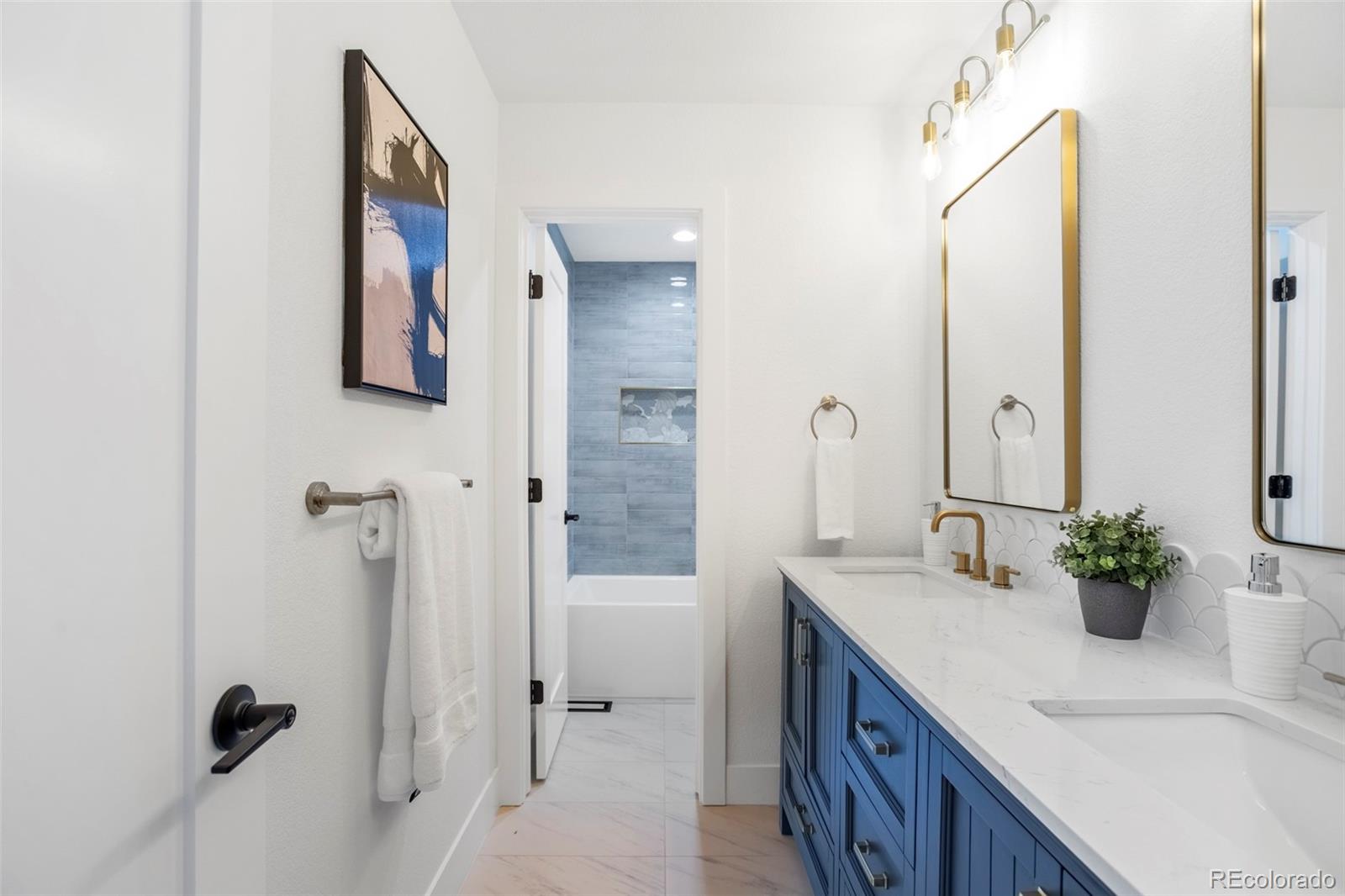 MLS Image #19 for 8369 w fairview avenue,littleton, Colorado