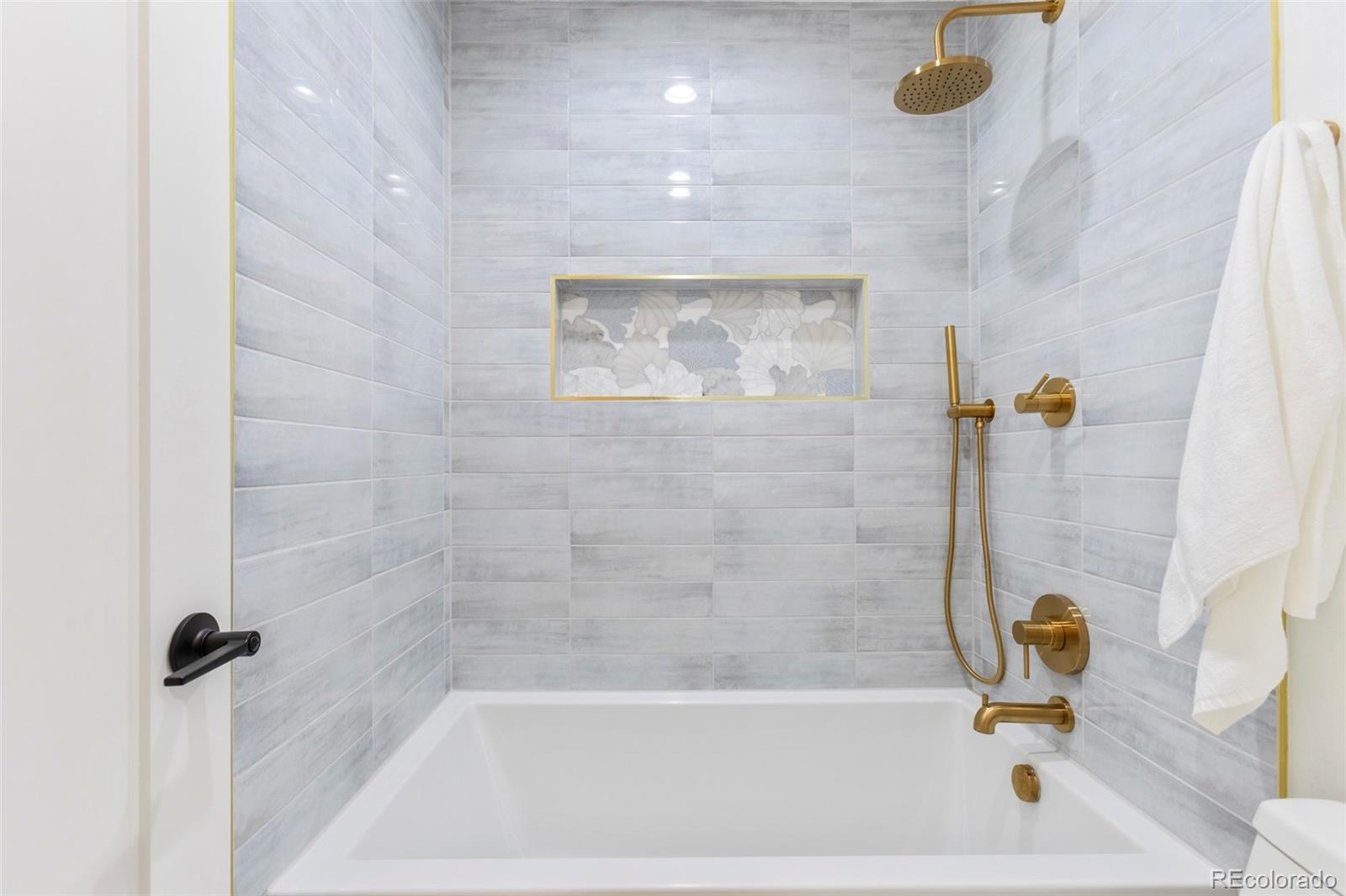 MLS Image #20 for 8369 w fairview avenue,littleton, Colorado