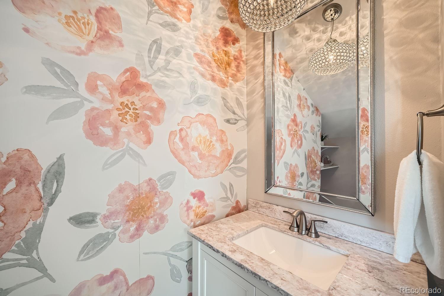 MLS Image #11 for 5101  meade street,denver, Colorado