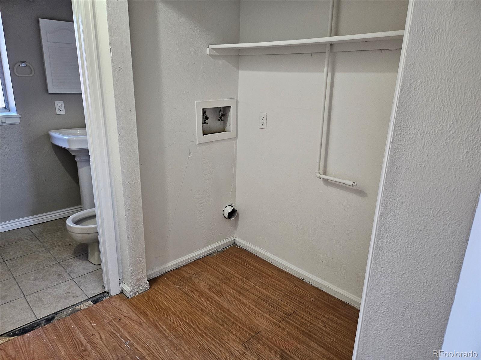 MLS Image #15 for 4582  frankfort way,denver, Colorado
