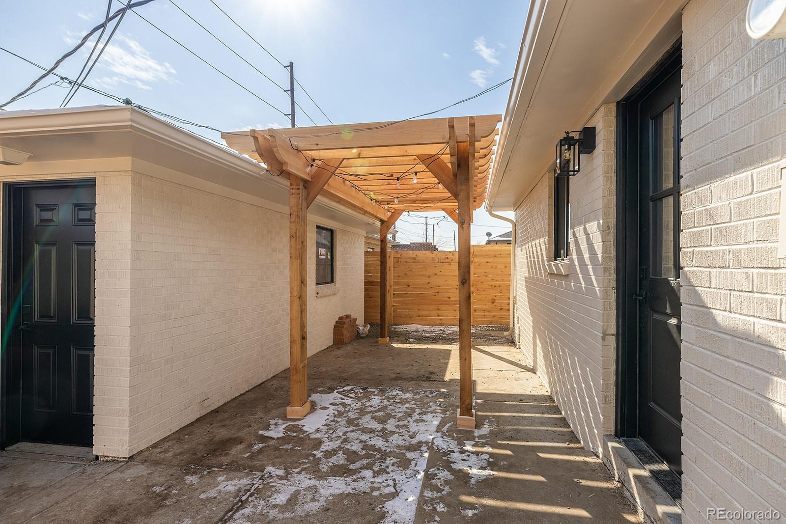 MLS Image #18 for 1360  wolff street,denver, Colorado
