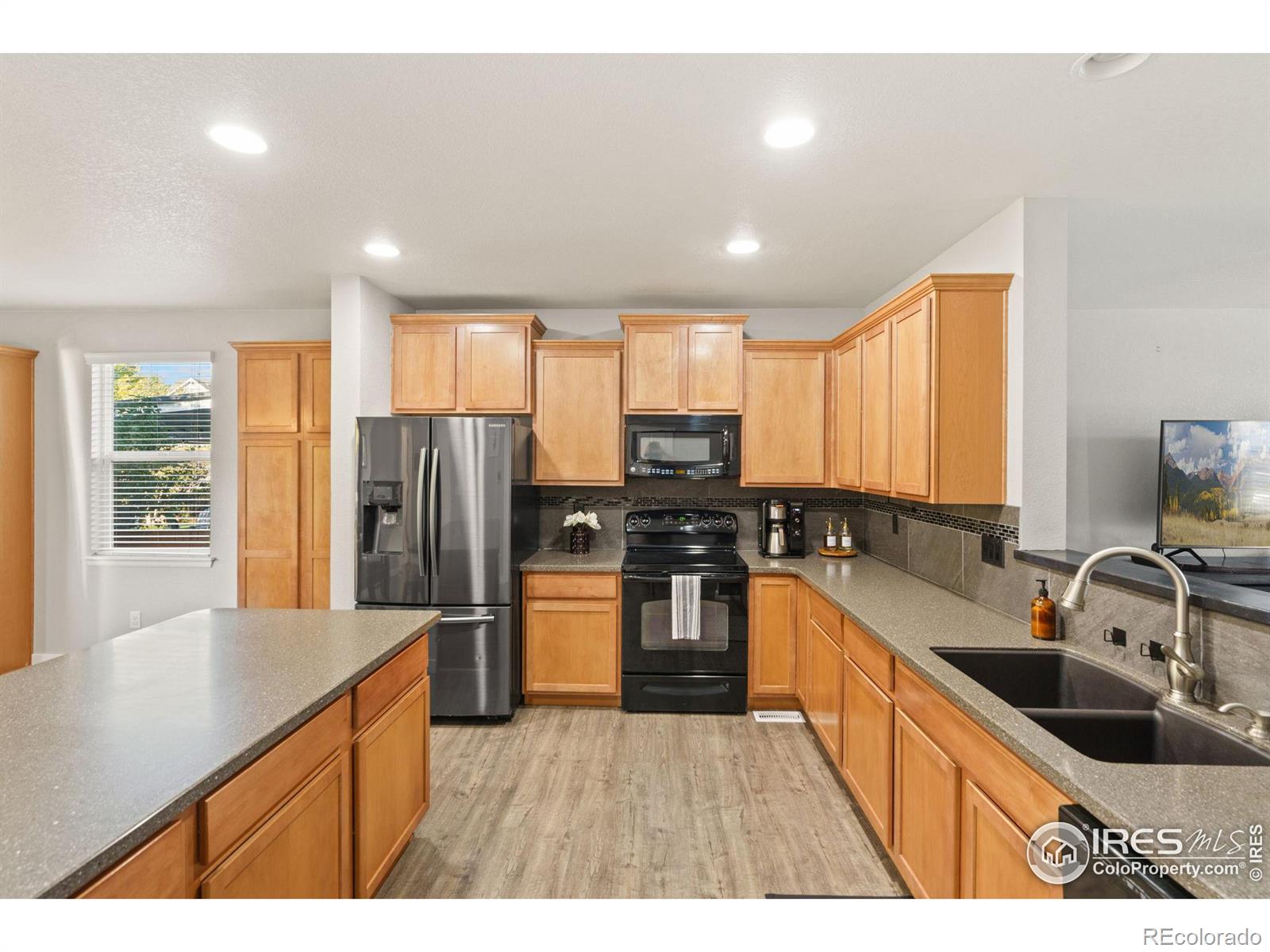 MLS Image #10 for 1546  edenbridge drive,windsor, Colorado