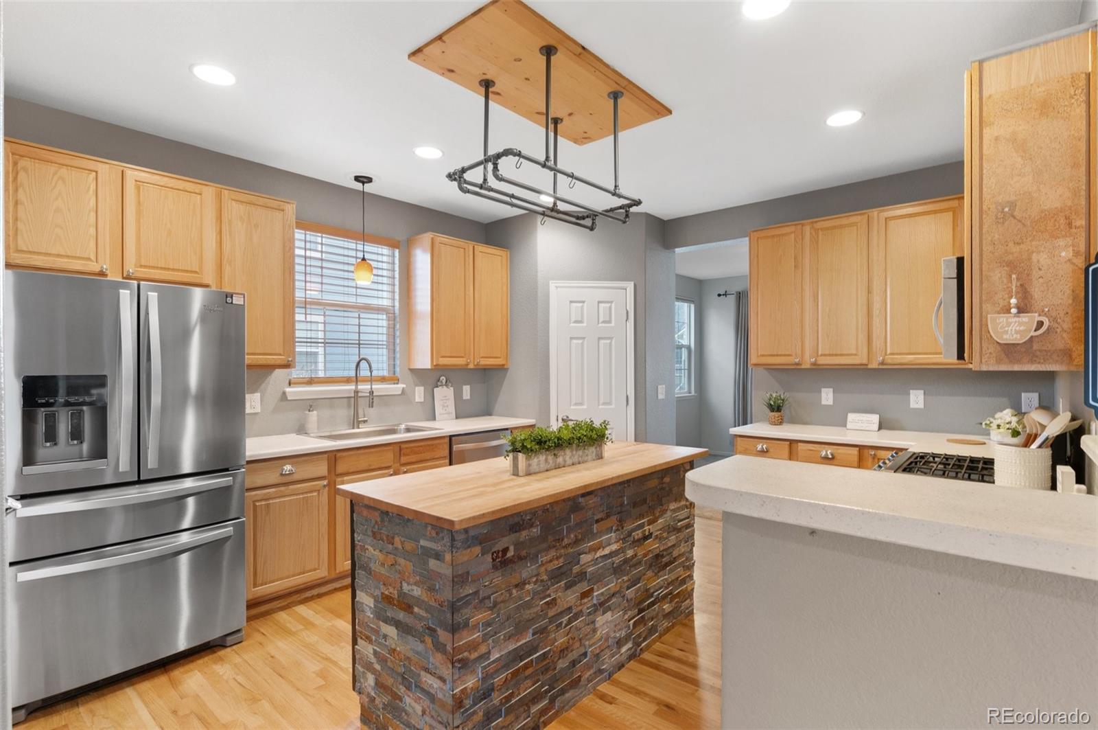 MLS Image #12 for 2414  winding drive,longmont, Colorado