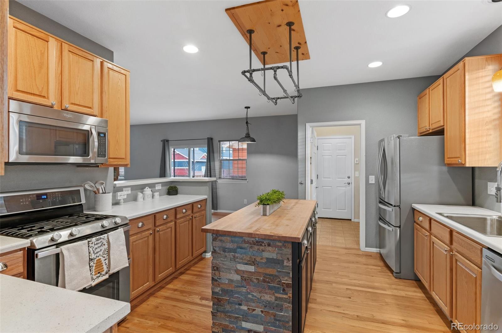 MLS Image #13 for 2414  winding drive,longmont, Colorado