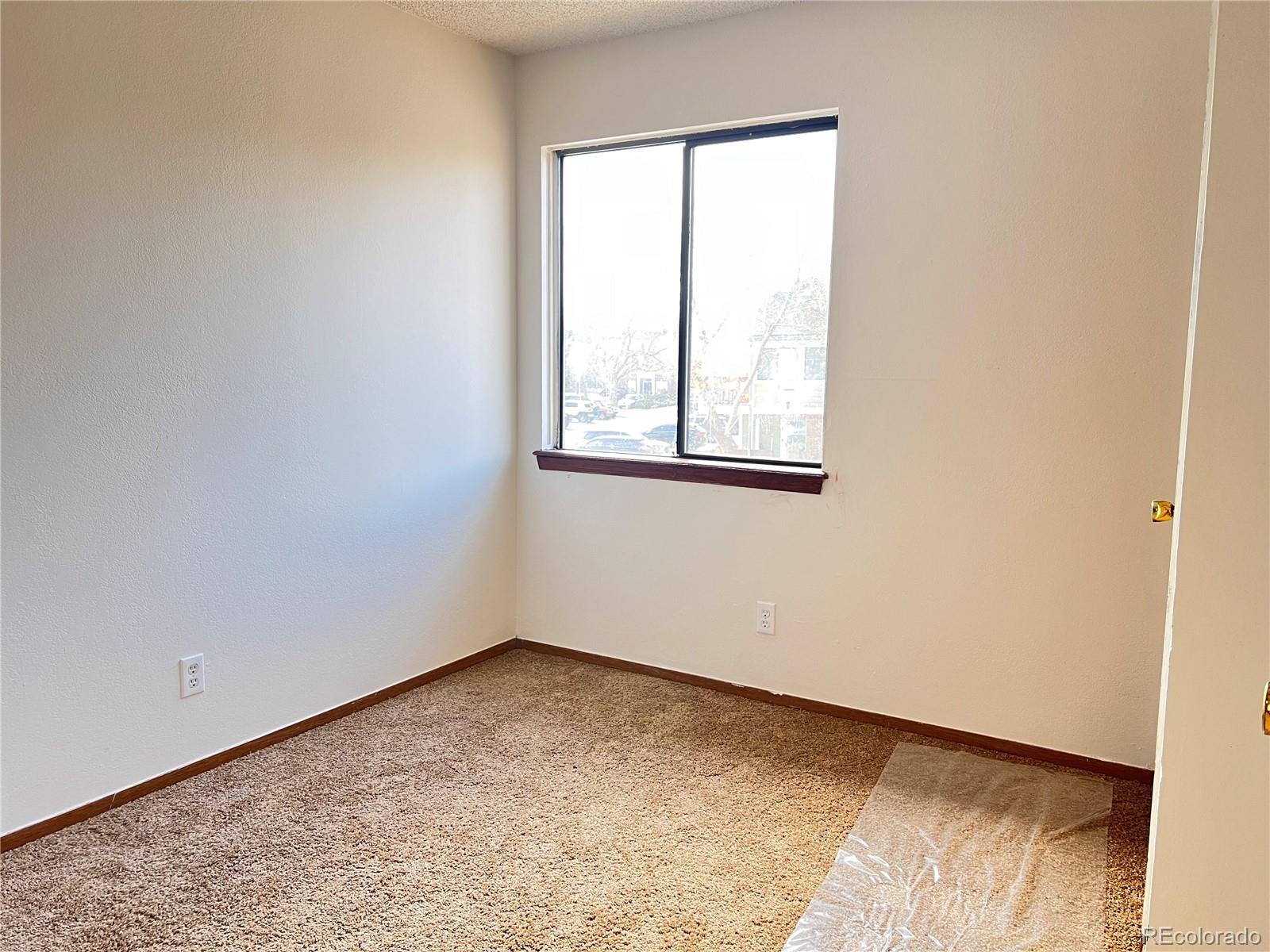 MLS Image #7 for 912 s dearborn way,aurora, Colorado