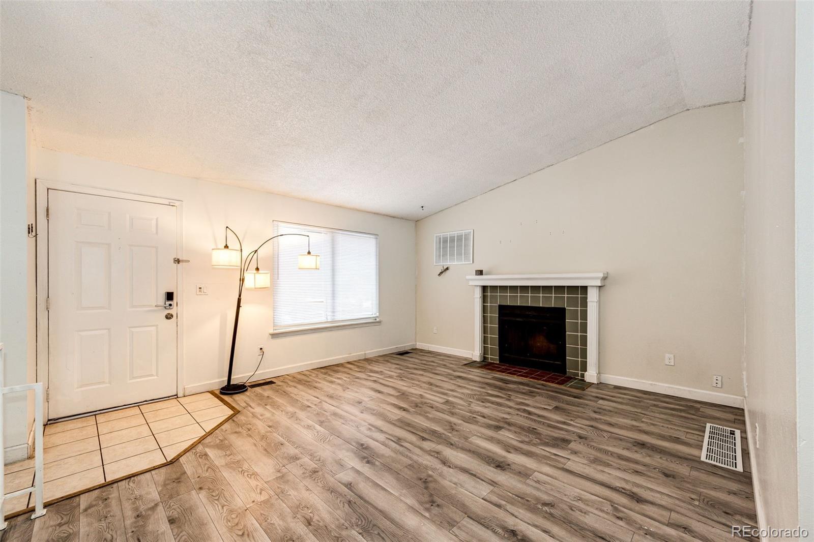 MLS Image #4 for 4274 s fundy way,aurora, Colorado
