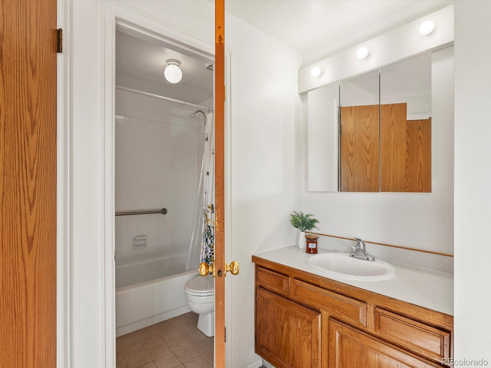 MLS Image #16 for 277 s taft court,louisville, Colorado