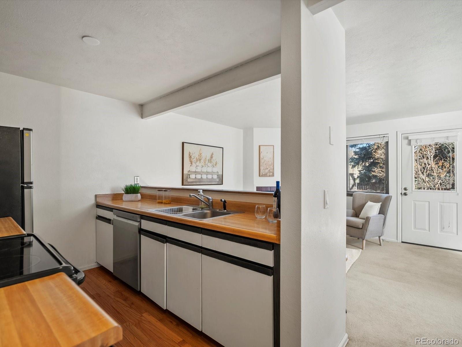 MLS Image #9 for 277 s taft court,louisville, Colorado
