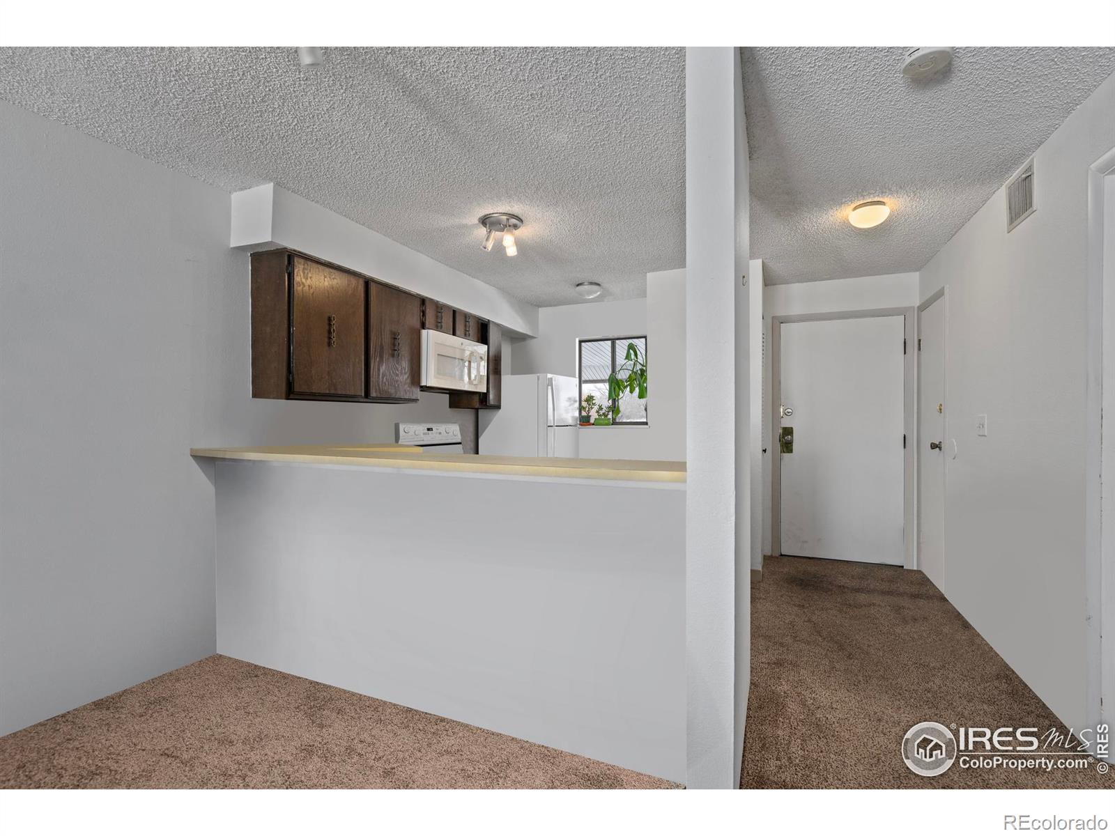 MLS Image #7 for 1705  heatheridge road,fort collins, Colorado