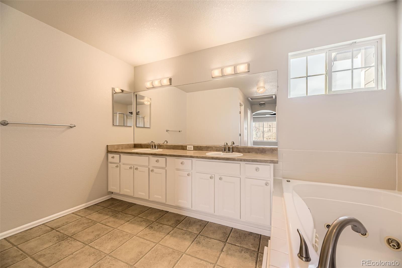 MLS Image #15 for 10037  idalia street,commerce city, Colorado