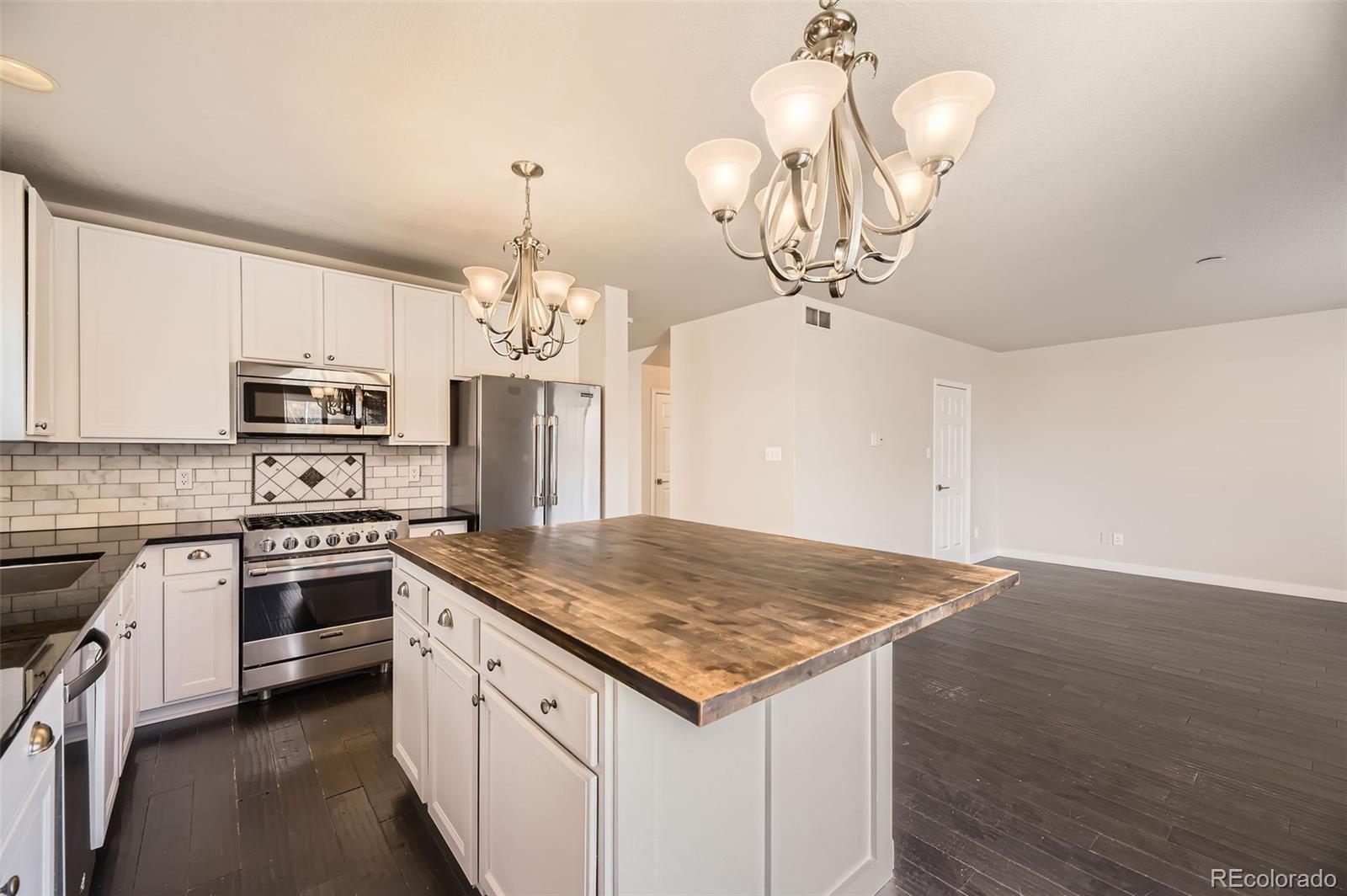 MLS Image #9 for 10037  idalia street,commerce city, Colorado